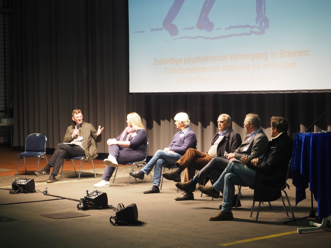 Eine Podiumsdiskussion anlässlich des Fachtags Psychiatrie mit dem AK Neue Psychiatrie im Bremer Westen