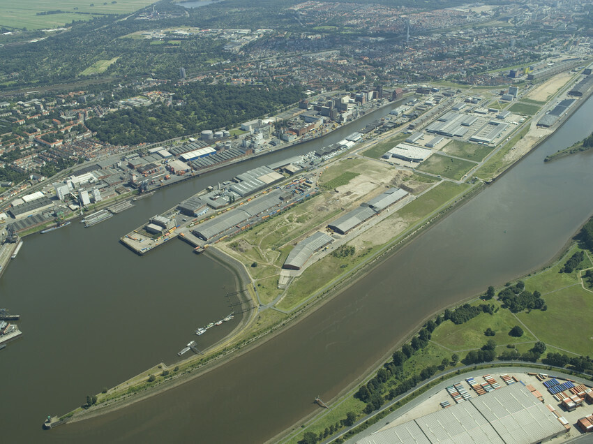 Die Überseestadt aus der Vogelperspektive. Eine Luftaufnahme aus dem Jahr 2007.